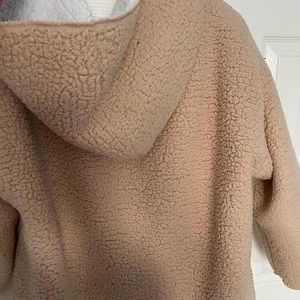 Cozy Sherpa jacket - reversible - tan/white